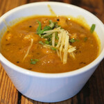 カレー2種 1500円 のポークビンダル 黒酢の効いた辛口