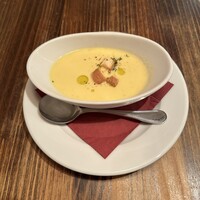 BISTRO FAVORI 代官山 - 