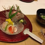 仙郷樓 奥の樹々 - 