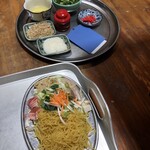 うるおいてい - うるおい焼そば など