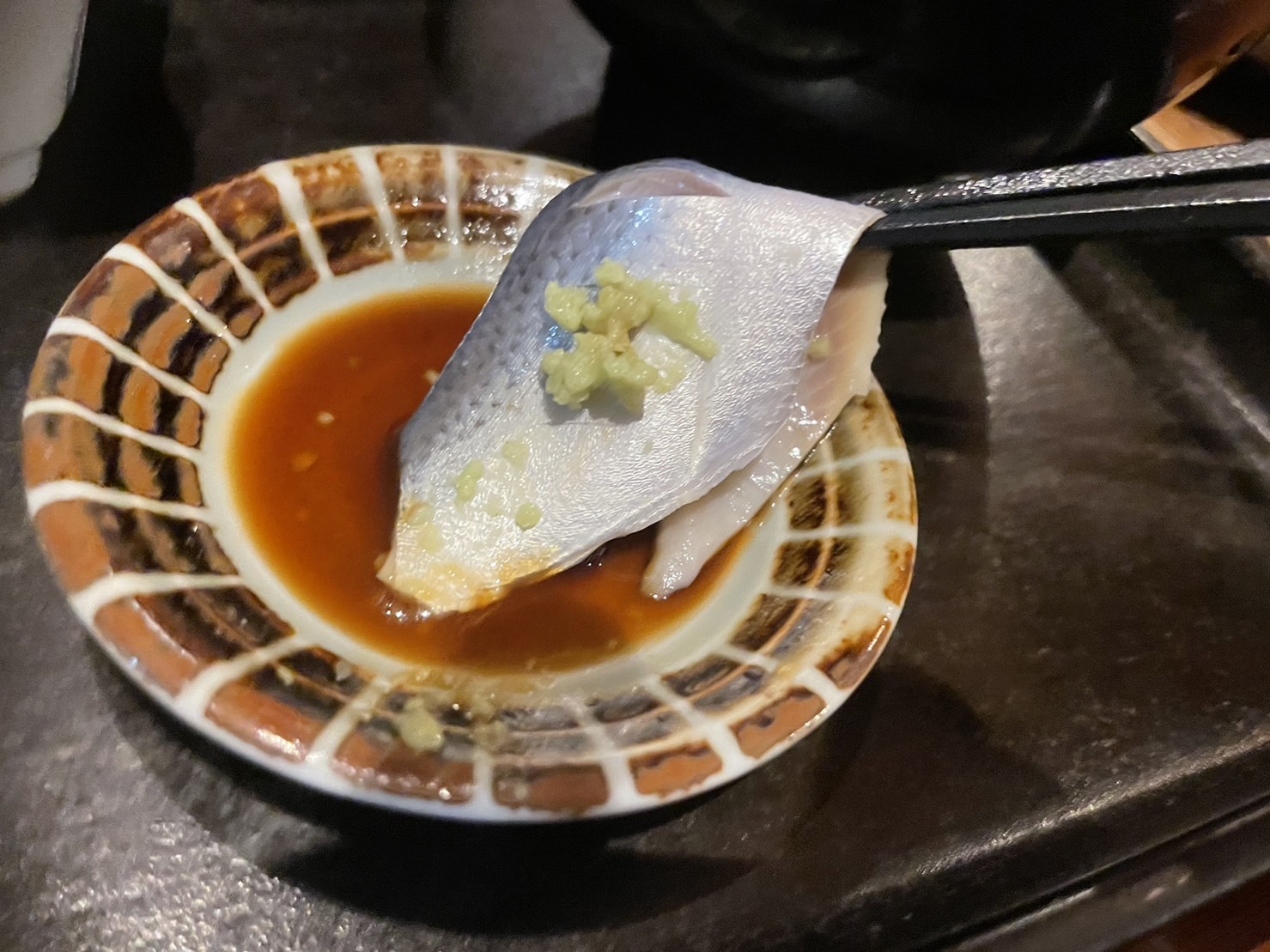 和食 と 日本酒 六 右 衛門