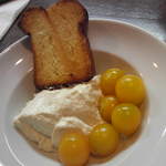 大西亭 - ホワイトアスパラガスのムースとミニデニッシュ添え