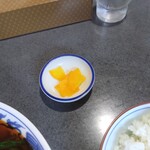 満州ニラら～めんの店 さかえや - 漬物