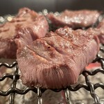 神戸ビーフ焼肉 お加虎 - 