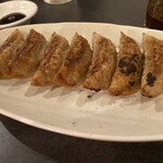 高知名物屋台餃子 一屋 - 