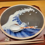 美会 - トムヤムクンの乗る お皿 素敵