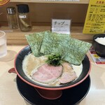 家系ラーメン 薩摩家 - 