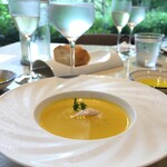 TEIEN Restaurant comodo - 