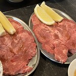 高屋敷肉店 - 