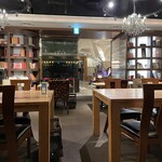 ライブラリーカフェ トラックス - 