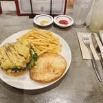 cafe & dining MONKEY TREE - 