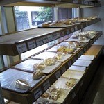 日の丸ベーカリー - 店内の様子です
