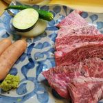 にく楽家 鐵牛 黒毛和牛赤身肉とホルモン焼肉屋 - 
