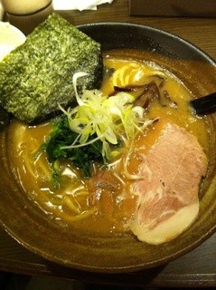 びし屋 - 豚骨醤油ラーメン 並