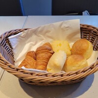 イタリア料理 ルッチコーレ - パン