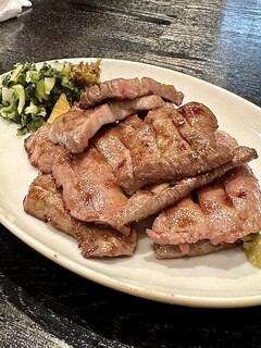 Gyuutan Yaki Semmon Ten Tsukasa - 