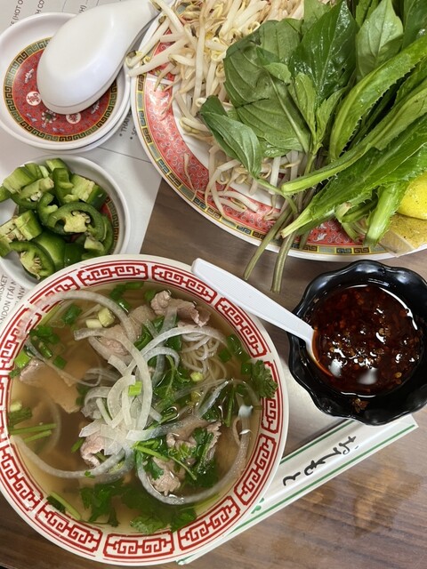 Pho To-Chau Vietnamese Restaurant - ダウンタウン / チャイナタウン