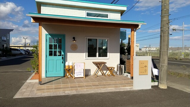 クロワッサン屋サクサク - 館腰（パン）の写真