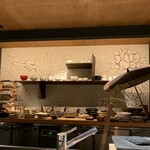 日本焼肉はせ川 別亭 - 店内の壁には土壁