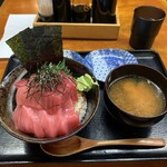 海鮮丼専門店 木津 魚市食堂 - 中トロ鉄火丼