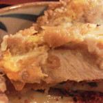 そば処 長岡屋 - 2013.10.21  カツの断面　厚い☆