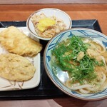 丸亀製麺 - 鶏飯定食580円、野菜天140円×2