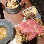 焼肉 BASE 架 - 