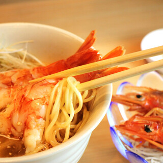 海老出汁たっぷりー絶品海老ラーメン