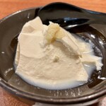 紀州山海料理 愚庵 - 付き出しの豆乳豆腐