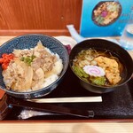 海里 - 牛めし半そばセット