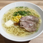 函館塩バターラーメン