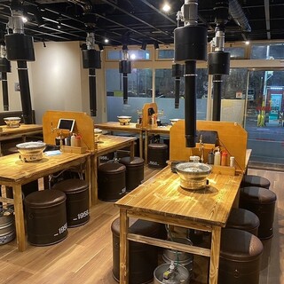 Seating available for 2 people to groups♪