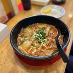 天神 - ホルモンラーメン（10辛）　900円