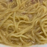 Marugen Ramen - 麺アップ