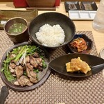 鶏割烹 まことや - 