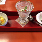 和田金 - 和田金３種盛　そぼろ煮、季節のゼリーよせ、野菜のムース