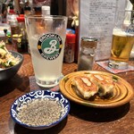 Gyouza To Okinawa - ◎餃子は酢コショウで食べる。