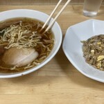 谷ラーメン - 