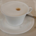 ラ ターブル ドゥ ジョエル・ロブション - カフェラテ