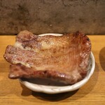 炭火焼肉ホルモンさわいし - 黒毛和牛特選タン