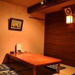 Sushi Tsubaki Abura Tempura Yatsuki - 最大９名様まで収容できます。　個室は、人気がありますのでお早めにご予約されてください。