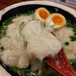 俺の中華たなか家 - 「ワンタン」蓮華リフト⤴️