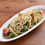 Crispy! Root vegetable chip salad