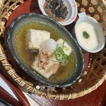 ご飯ととろろ とろ麦 - 揚げ出し豆腐ととろ麦