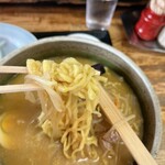 龍華 - 麺リフト 中太のちぢれ卵麺