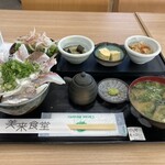 道の駅 みまの里 - A定食・しゅらく　鯛しゃぶ丼セット。