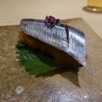 薪焼 かけはし - 秋刀魚の酢漬け　長野版スモーブロー