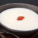 焼肉 水谷 - 【ふるふる杏仁豆腐】濃厚なのに甘すぎない。自家製別腹デザート。