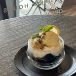 CAFE DINING BAR ROUGH - コーヒーゼリーアイス