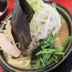 家系ラーメン 王道家 - 